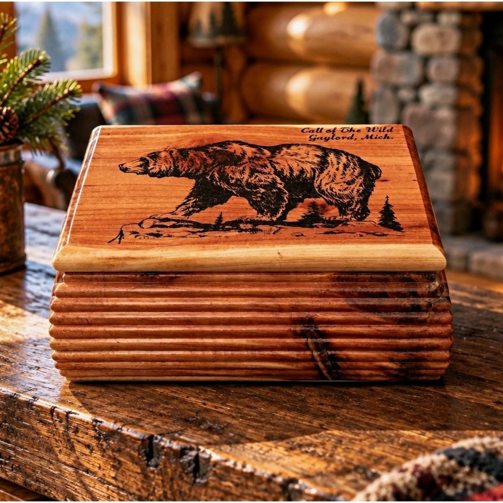 Cedar Bear Trinket Box Lidded Hinged "Call of the Wild" Gaylord, Mich.